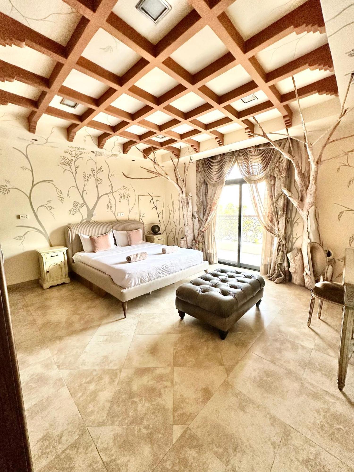 Dari Hotel Dubai Exterior photo